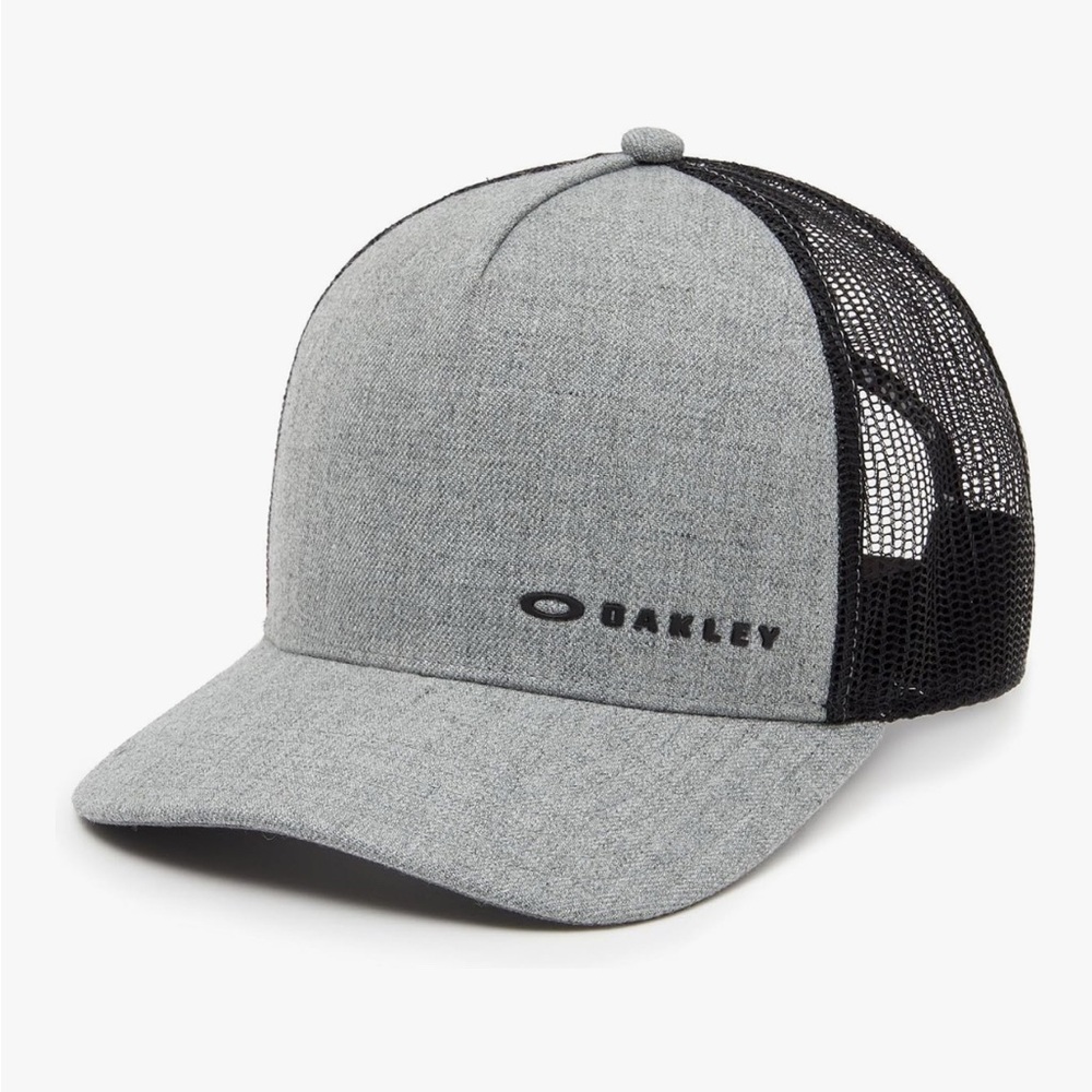 Oakley Chalten Cap Gray and Black Trucker Hat